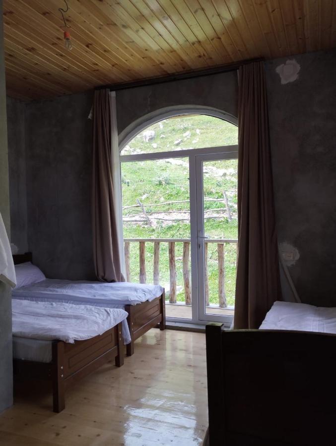 Guesthouse Ellie- Elisabeth Adishi Esterno foto